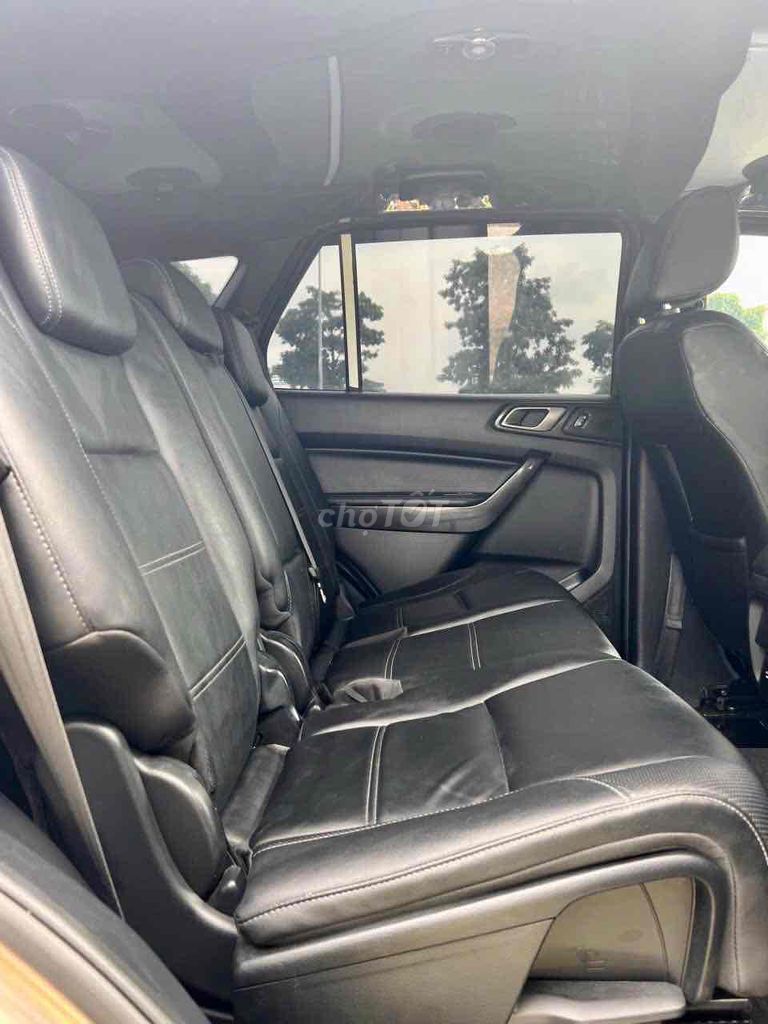 FORD EVEREST 2020 TITANIUM 01 CẦU BIỂN HCM XE ĐẸP. Mua bán Ô tô tại Quận Gò Vấp Tp Hồ Chí Minh được đăng bởi Mr Tài hình 5