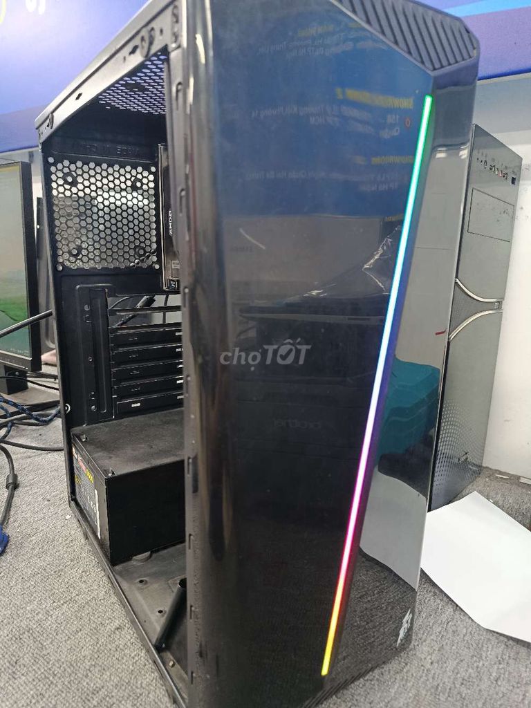 Bán case r3 2200g