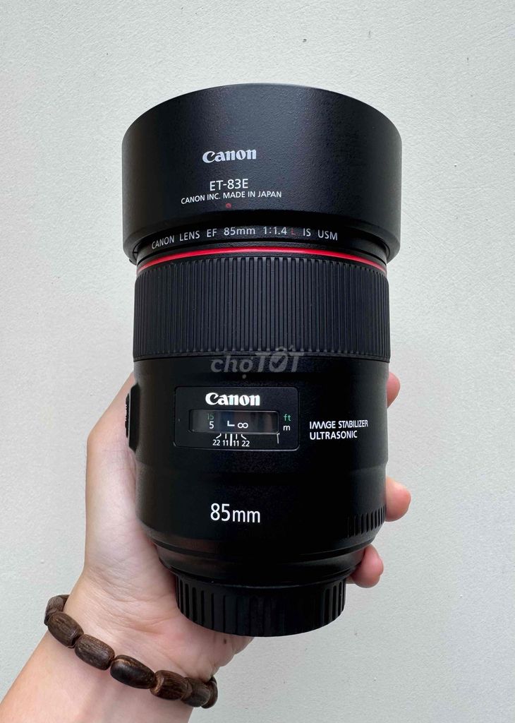 Canon EF 85mm F1.4 L IS USM đẹp.. Mua bán Máy ảnh, Máy quay tại Quận Bình Thạnh Tp Hồ Chí Minh được đăng bởi Teresa hình 1