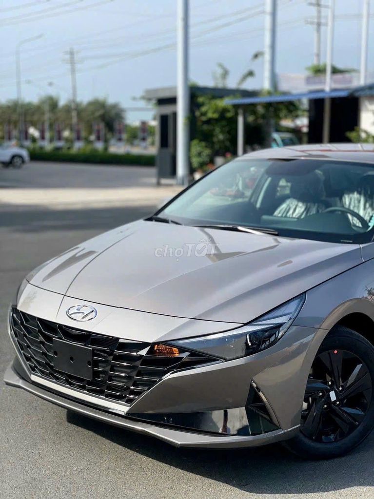 Hyundai Elantra 2025 2.0 AT Cao cấp. Mua bán Ô tô tại Quận 6 Tp Hồ Chí Minh được đăng bởi Chuyên ô tô Hyundai SG hình 2