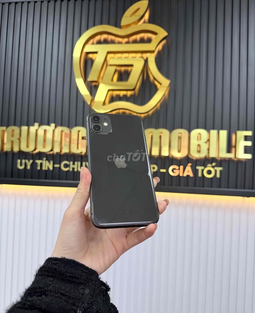 Apple iPhone 11 64GB Đen. Mua bán Điện thoại tại Quận Sơn Trà Đà Nẵng được đăng bởi Diễm Diễm hình 1
