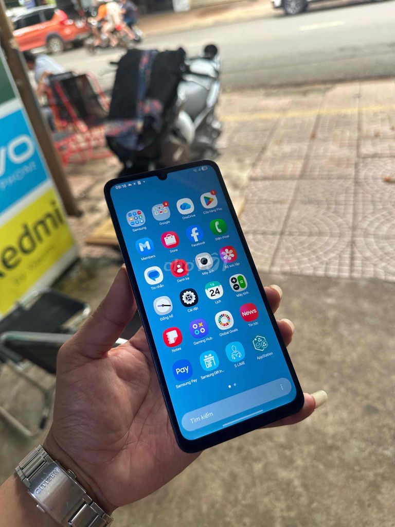 Samsung A06 4GB/64GB pin trâu 5000mah. Mua bán Điện thoại tại Thành phố Buôn Ma Thuột Đắk Lắk được đăng bởi Thái Thế Anh hình 1