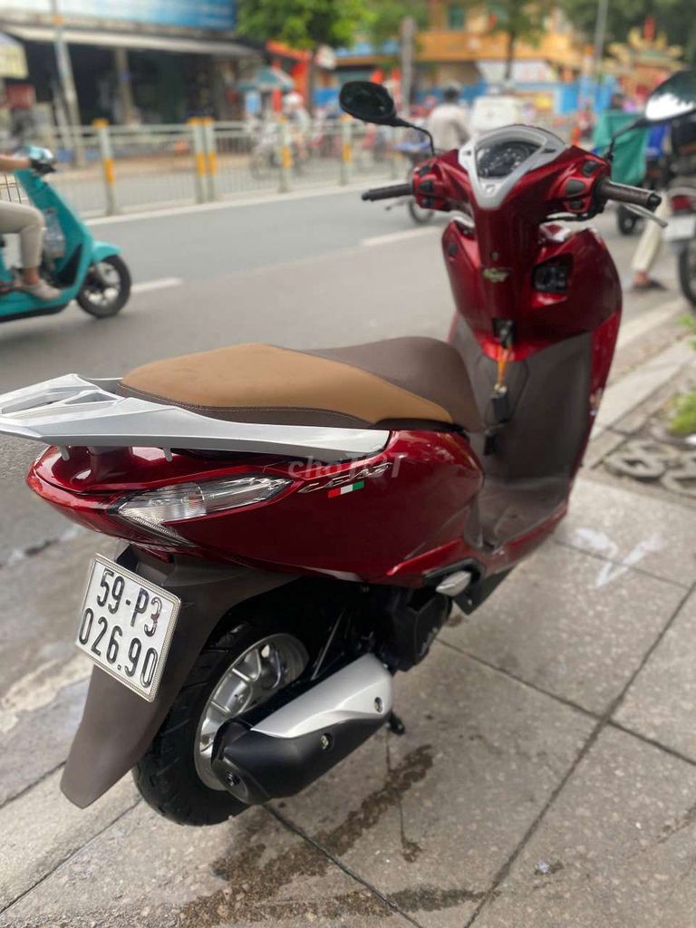 Honda lead đèn led 2020 mới 90% Bstp chính chủ. Mua bán Xe máy tại Quận Tân Phú Tp Hồ Chí Minh được đăng bởi Tuanduy hình 5