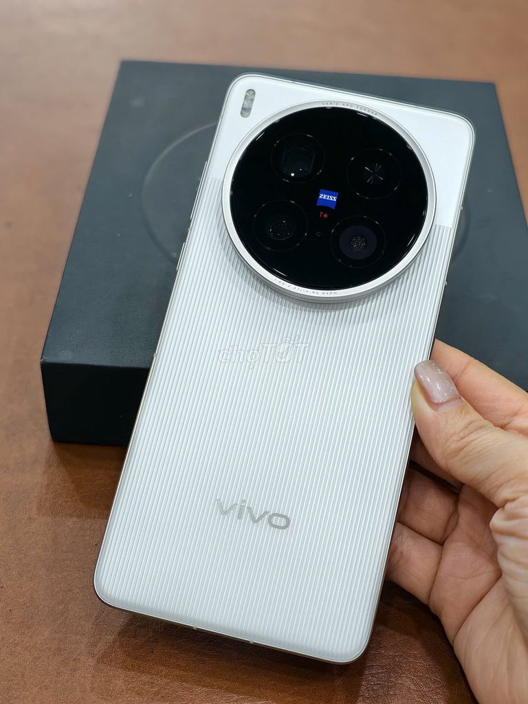 Trắng, Vivo X200 Ultra bản nội địa 16-512gb Trắng. Mua bán Điện thoại tại Quận Đống Đa Hà Nội được đăng bởi Hn Store hình 1