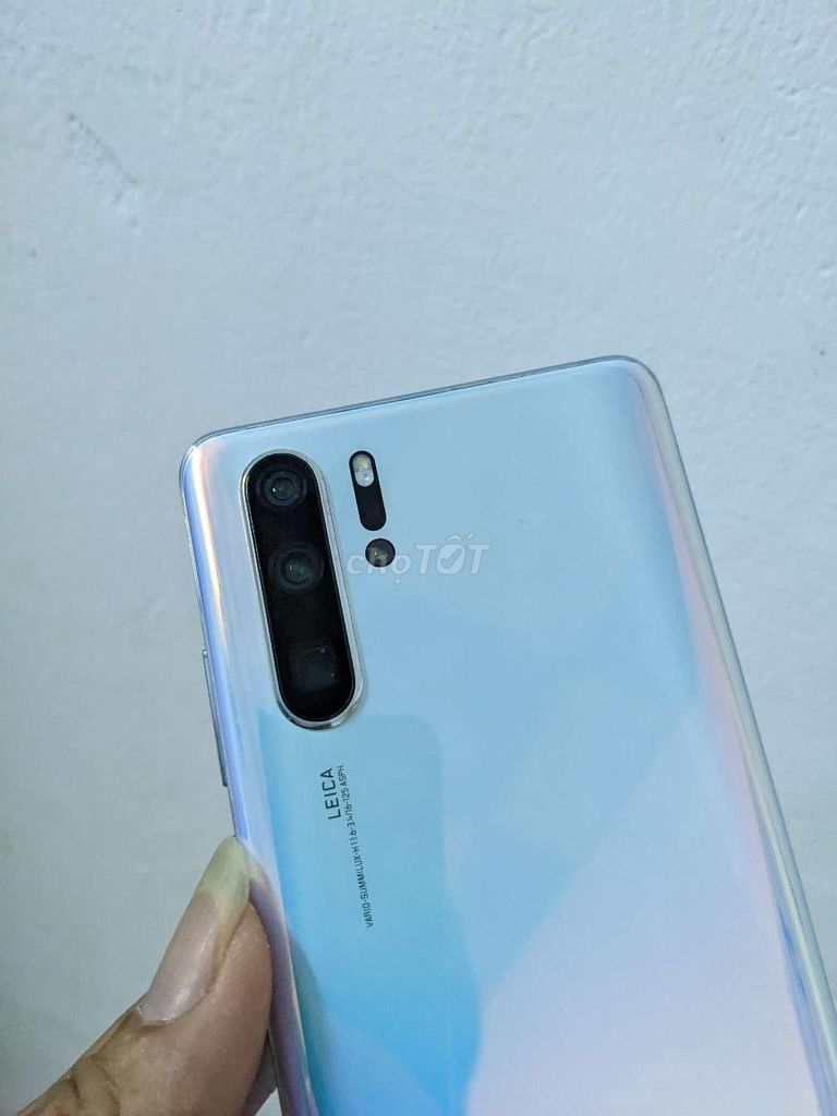 Huawei P30 Pro 256GB Trắng Đã sử dụng. Mua bán Điện thoại tại Thành phố Sóc Trăng Sóc Trăng được đăng bởi Gia Hân Thâu Bán Điện Thoại  hình 1