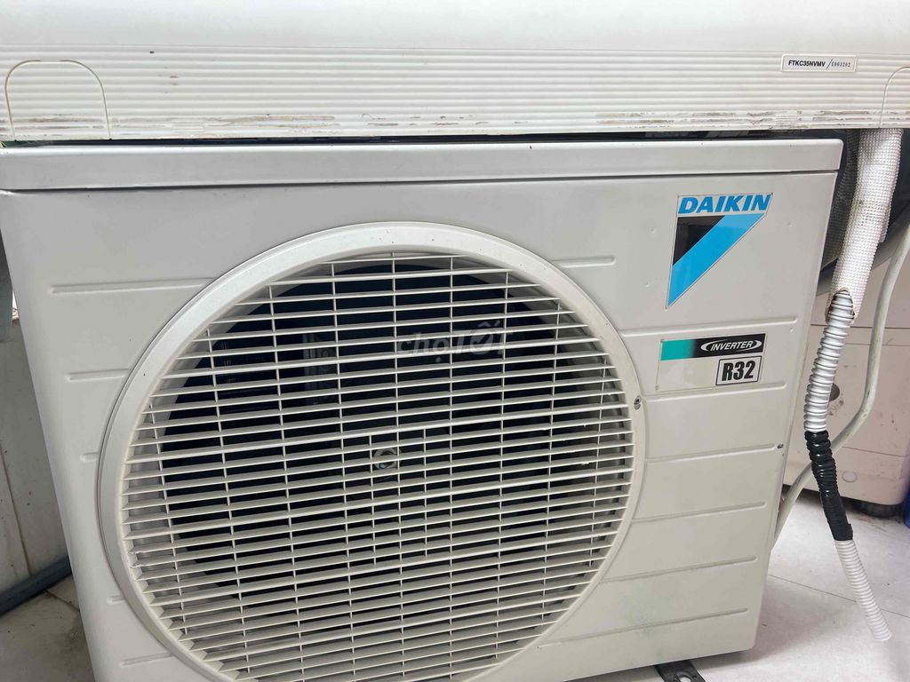 điều hoà daikin inveter Thái Lan