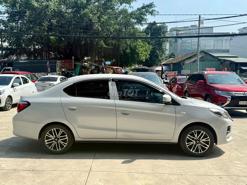 Mitsubishi Attrage MT 2024 Trắng 32000 km. Mua bán Ô tô tại Thành phố Thủ Đức Tp Hồ Chí Minh được đăng bởi Mitsubishi Chính Hãng hình 4