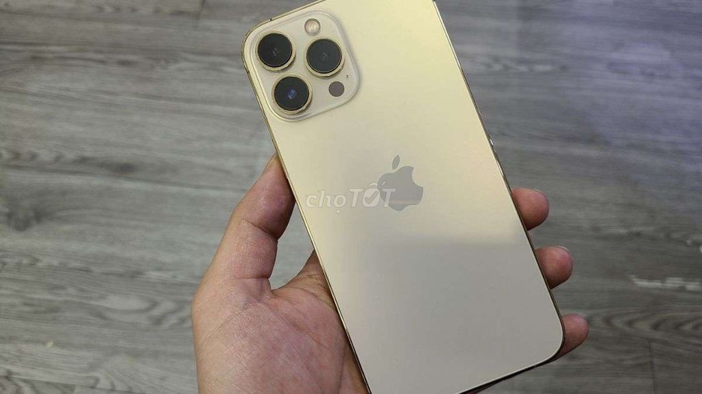 Máy thanh lý 🌸 IPHONE 13 PRO MAX 256 VN/a - Vàng. Mua bán Điện thoại tại Thành phố Biên Hòa Đồng Nai được đăng bởi Hàng Thanh Lý ĐẾ MOBILE hình 1