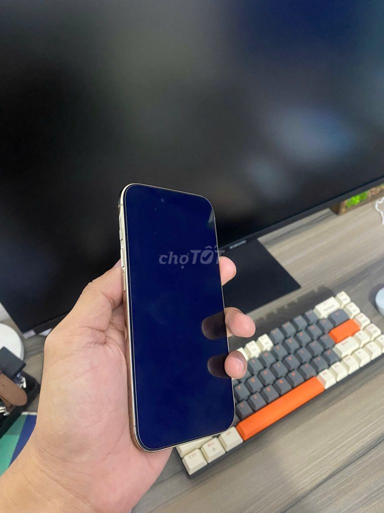 Apple iPhone Air Trắng 259GB Full box . Mua bán Điện thoại tại Thành phố Thủ Dầu Một Bình Dương được đăng bởi Anh hình 1