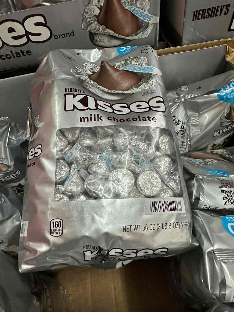 Kẹo sô cô la sữa Hersheys. Mua bán Đồ ăn, thực phẩm và các loại khác tại Quận Bình Thạnh Tp Hồ Chí Minh được đăng bởi  Nhi hình 1