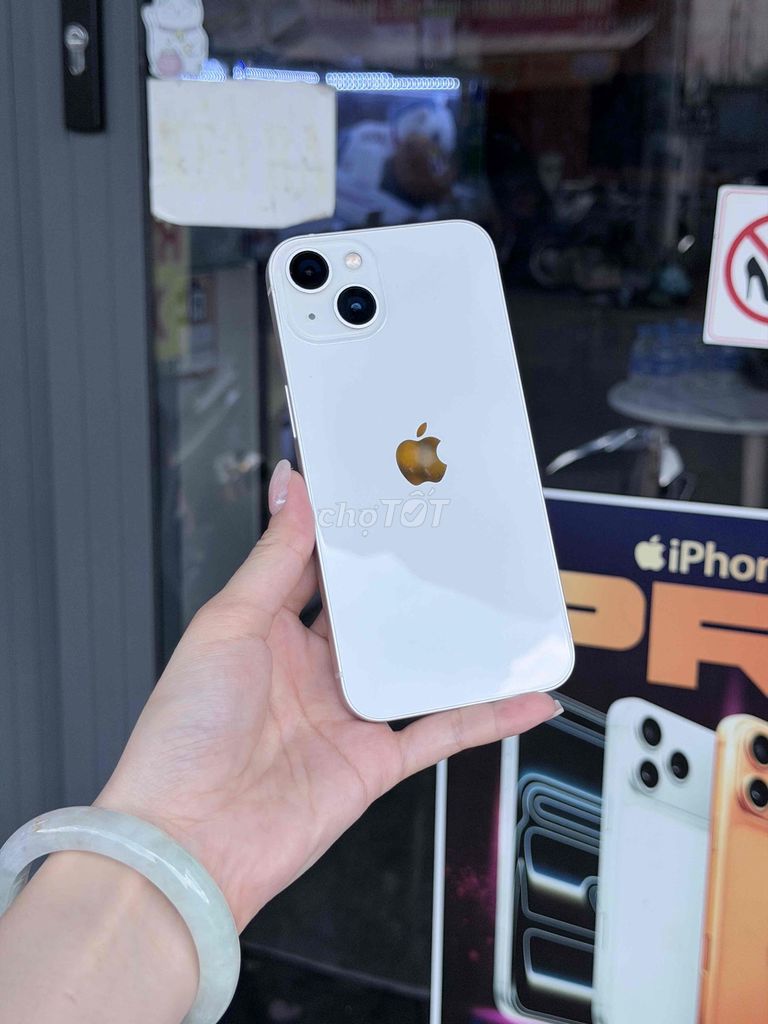 Apple iPhone 13 128GB Trắng LikeNew 99% VN/A. Mua bán Điện thoại tại Quận 8 Tp Hồ Chí Minh được đăng bởi TRƯỜNG MOBILE  hình 1