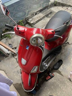 Vespa cần bán. Mua bán Xe máy tại Quận Liên Chiểu Đà Nẵng được đăng bởi Hoàng Tranh