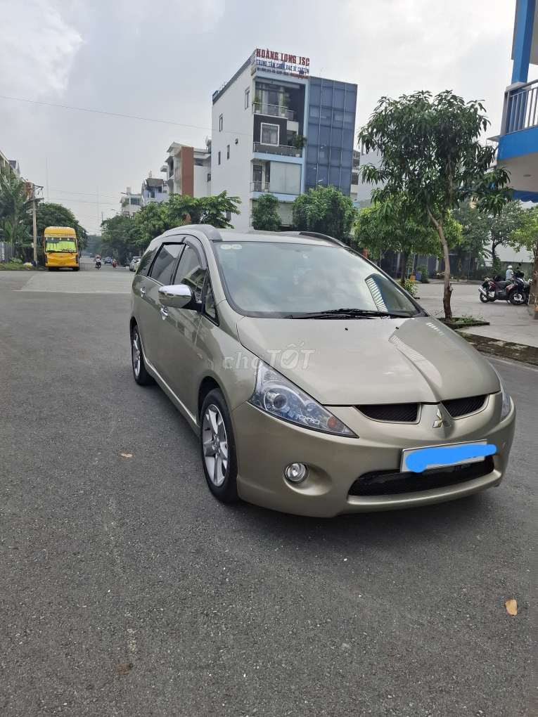 gia đình cân bán môt xe grandis 2009 ngay chŭ. Mua bán Ô tô tại Quận 12 Tp Hồ Chí Minh được đăng bởi PHAN HOANG MINH hình 3