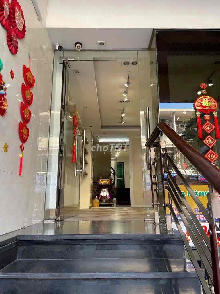 cho thuê mặt tiền đường Ký Con Q1 kinh doanh Spa , Nail. showroom