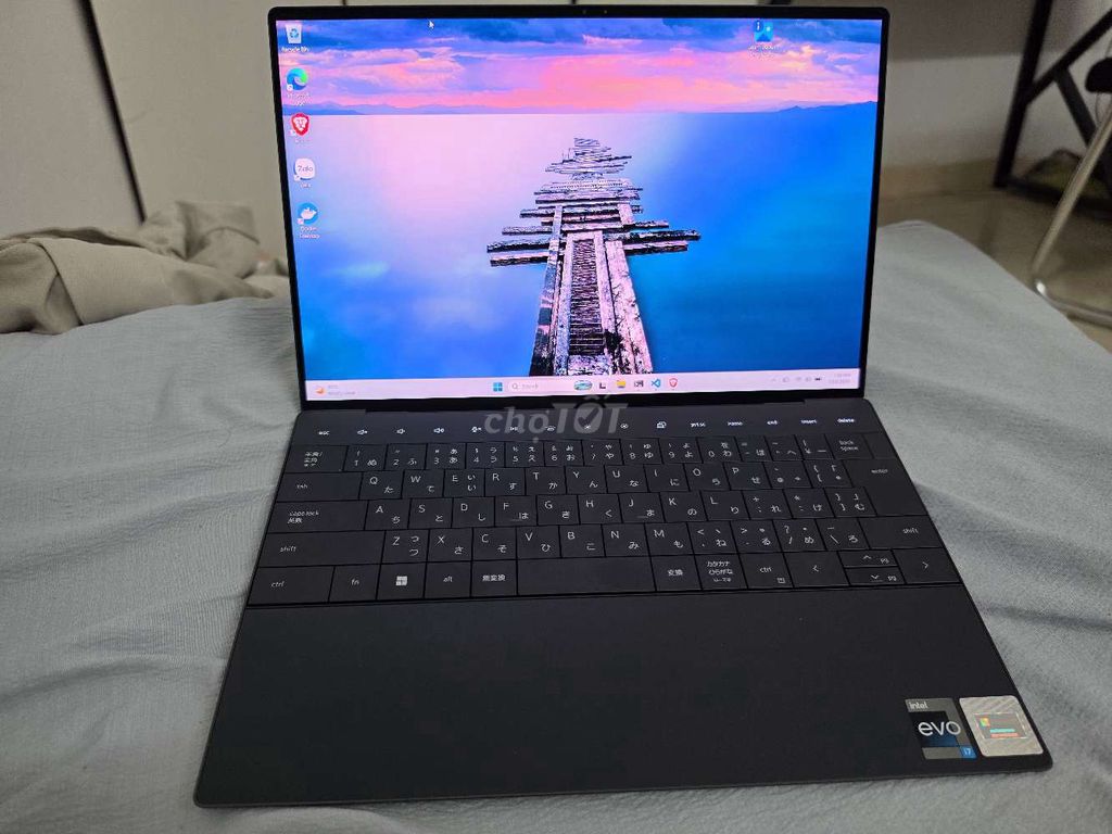 Dell XPS 13 Plus 9320 i7-1360P 32GB/1TB SSD 4K. Mua bán Laptop tại Quận Nam Từ Liêm Hà Nội được đăng bởi Lê Hiếu hình 1