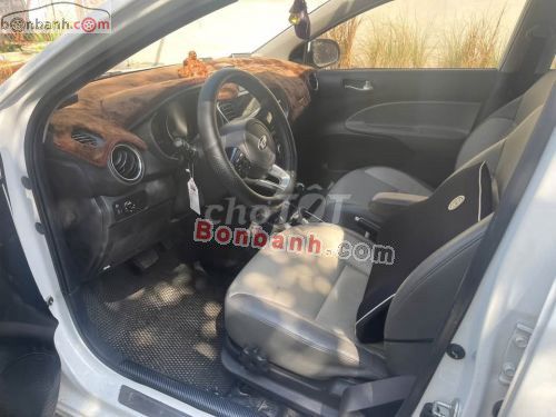 Kia Soluto 1.4 AT Deluxe 2019. Mua bán Ô tô tại Thành phố Hội An Quảng Nam được đăng bởi Như Nguyễn hình 3