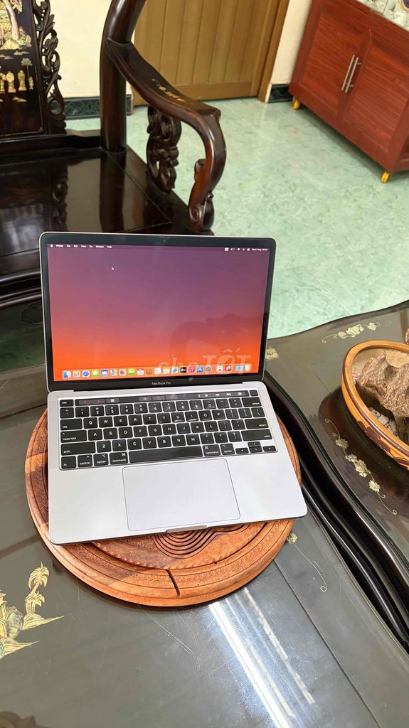 Apple Macbook Pro Intel i5 16GB/512GB 2020 Xám. Mua bán Laptop tại Thành phố Thủ Dầu Một Bình Dương được đăng bởi Phạm Bảo Ngọc hình 1