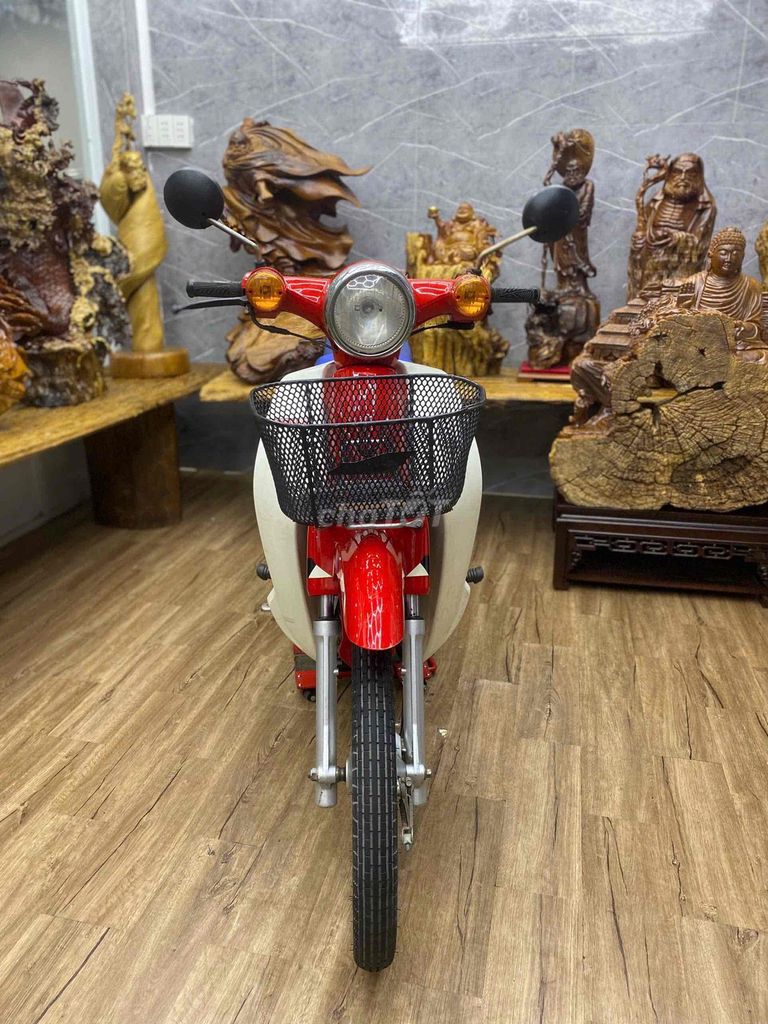 Cub 50cc chính chủ, máy êm thì thầm biển SG. Mua bán Xe máy tại Quận 8 Tp Hồ Chí Minh được đăng bởi Quân  hình 4