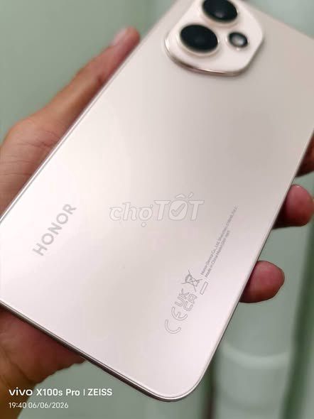 Honor 400 12GB/256GB Vàng FPT Đã sử dụng. Mua bán Điện thoại tại Quận Bình Tân Tp Hồ Chí Minh được đăng bởi Hội Đồ Điện Tử hình 1