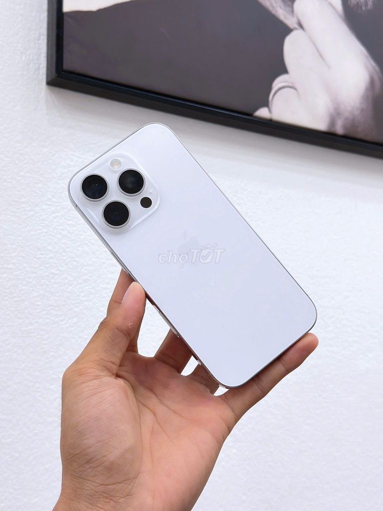 🔥 IPHONE 16 PRO TRẮNG – ĐẸP SANG, GIÁ QUÁ HỜI 🔥. Mua bán Điện thoại tại Quận Thanh Khê Đà Nẵng được đăng bởi Thiện Lê TShop 16 Lê Đình Lý hình 1