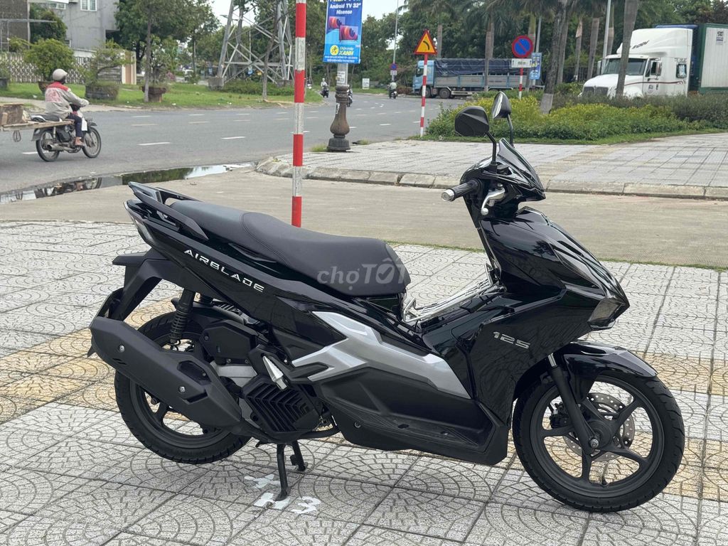 AB 2024 chạy vài nghàn bs 43 . Hỗ trợ góp. Mua bán Xe máy tại Quận Cẩm Lệ Đà Nẵng được đăng bởi Duc Tran  hình 3