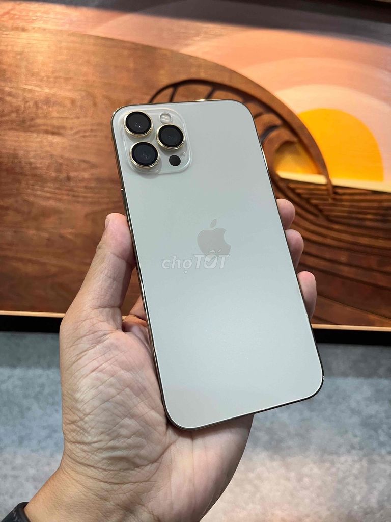 Bán iPhone 12 Pro Max 512GB Vàng zin áp đẹp nét. Mua bán Điện thoại tại Quận Tây Hồ Hà Nội được đăng bởi SonZuiVe84 hình 1