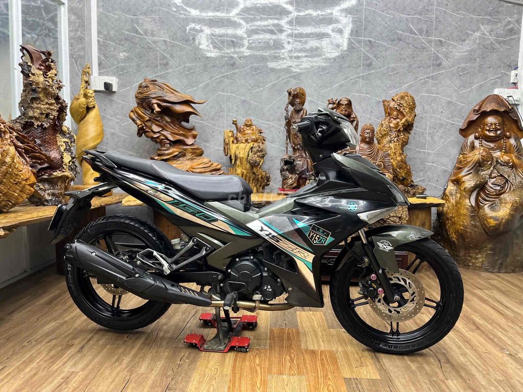 Exciter 150cc 2017 ровный пластик, тихий мотор