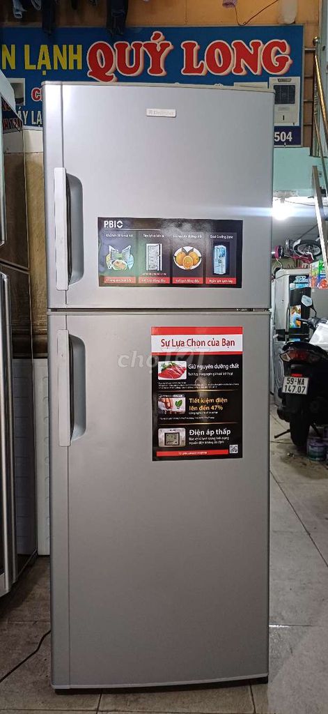 Tủ lạnh Electrolux 281 lít Bạc. Mua bán Tủ lạnh tại Quận 6 Tp Hồ Chí Minh được đăng bởi Anh Quý hình 1