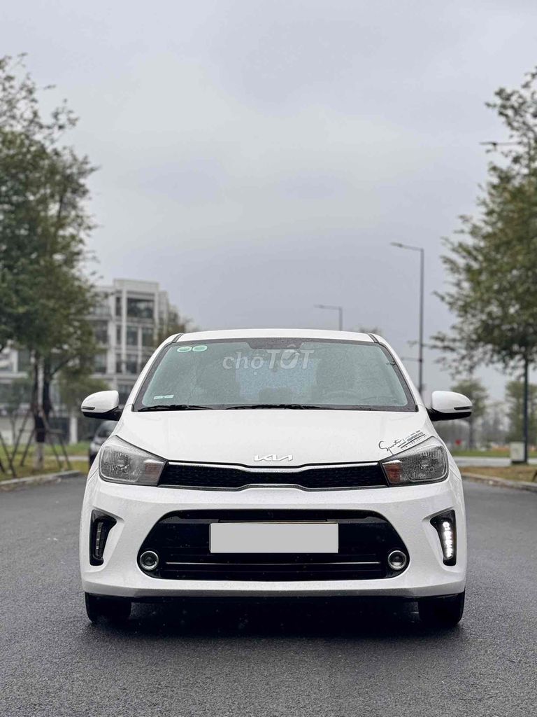 Kia Soluto 2022 số sàn bản đủ