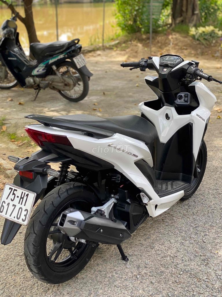 Bán Vario 150. 2021. Mua bán Xe máy tại Thành phố Huế Thừa Thiên Huế được đăng bởi Bi Nguyễn hình 4