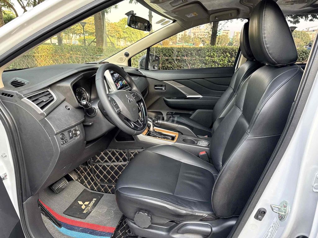 Mitsubishi Xpander 2020 AT -58000 km xe 7 chỗ đẹp. Mua bán Ô tô tại Quận Cầu Giấy Hà Nội được đăng bởi TRUNG HIẾU AUTO hình 13
