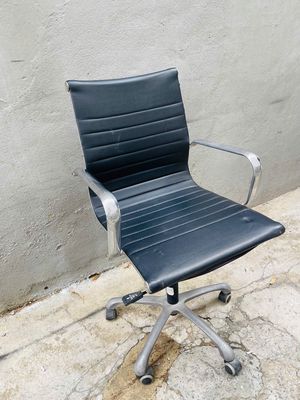 Thanh lí ghế xoay da 300k/c. Mua bán Bàn ghế tại Quận Gò Vấp Tp Hồ Chí Minh được đăng bởi Nhân