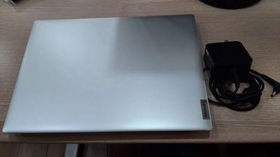 Laptop Lenovo IdeaPad Slim 1-14AST-05 như mới