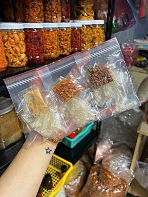 Bánh tráng trộn Cay Túi. Mua bán Đồ ăn, thực phẩm và các loại khác tại Quận 12 Tp Hồ Chí Minh được đăng bởi Em Ngọc
