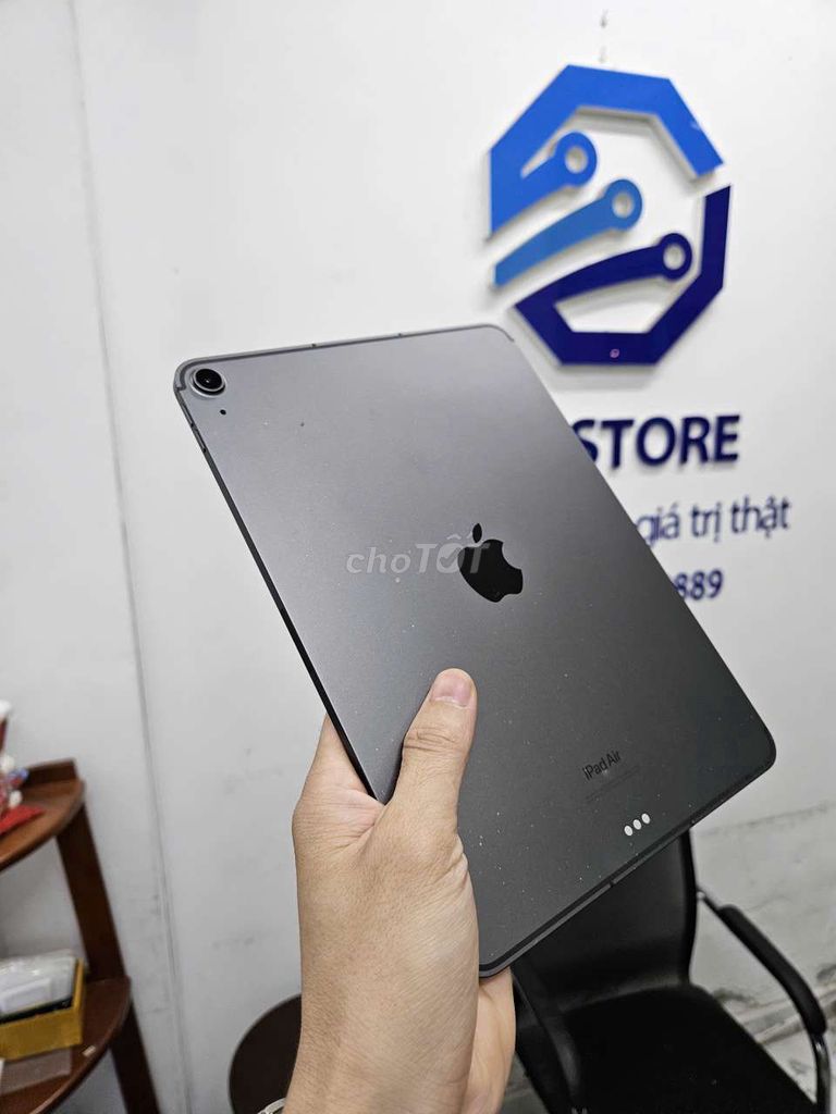 Ipad Air 5,5G,256, chính hãng VNa, còn BH hãng dài