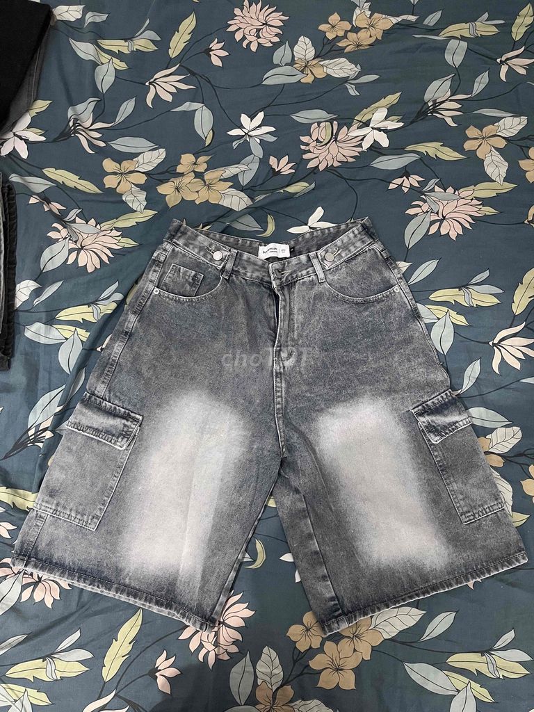 Quần short Jean nam nữ size Dưới 1m75. Mua bán Quần áo tại Huyện Đắk Mil Đắk Nông được đăng bởi Tuyen Linh hình 1
