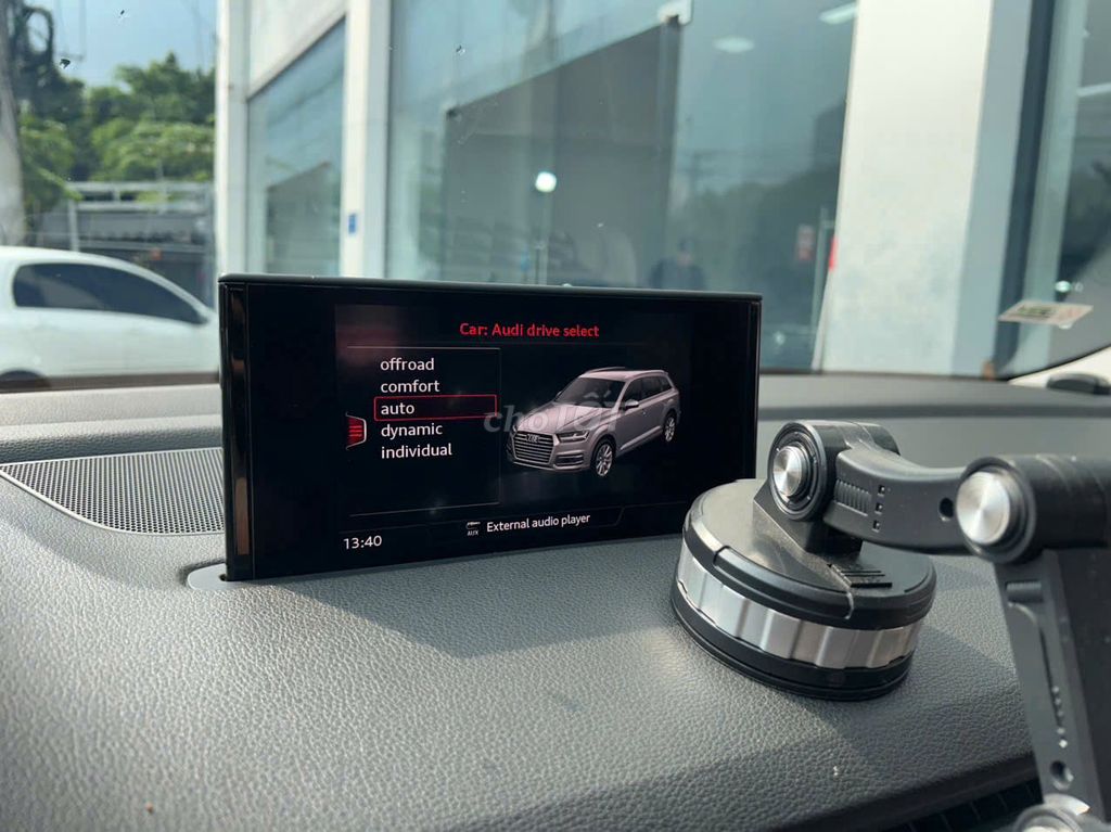 Toyota Hà Đông bán Audi Q7 2017 model 2018 Sline. Mua bán Ô tô tại Quận Hà Đông Hà Nội được đăng bởi Toyota Hà Đông Tsure hình 4