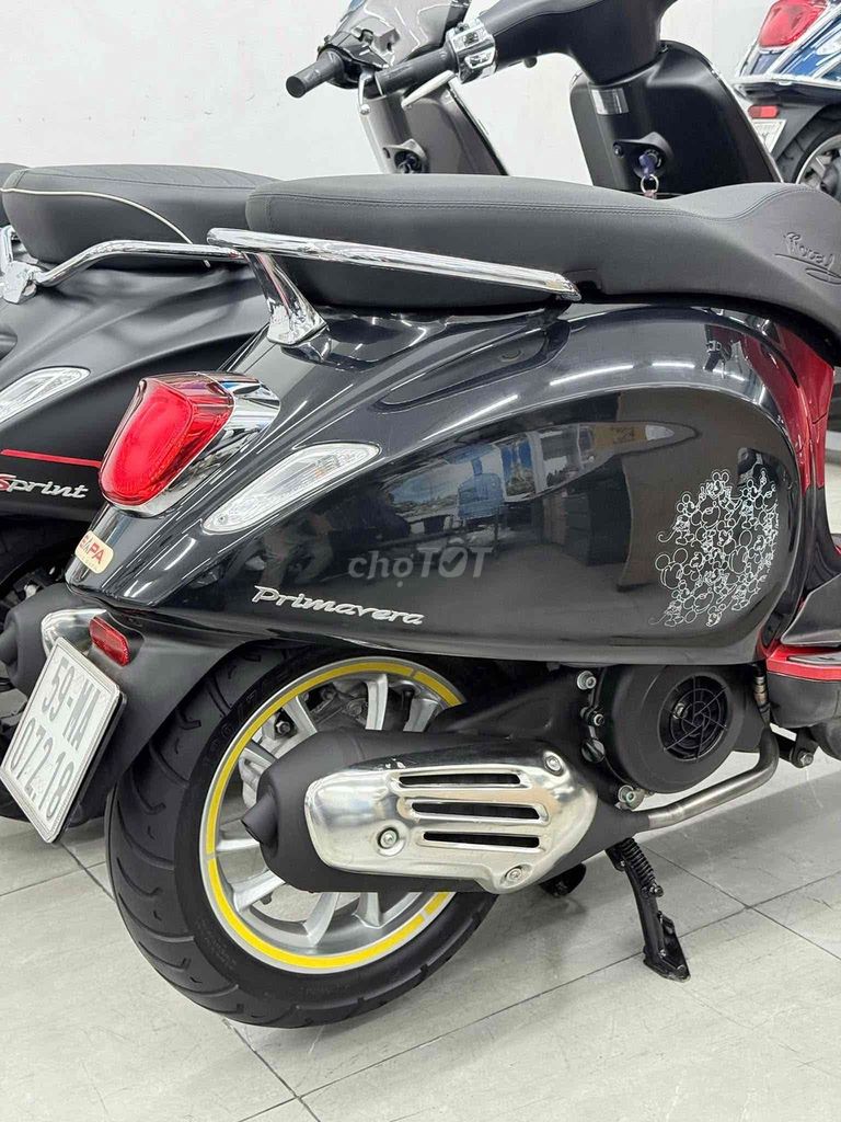 Vespa Primavera Mickey bản giới hạn 2024 2k km. Mua bán Xe máy tại Quận Phú Nhuận Tp Hồ Chí Minh được đăng bởi VESPA Piaggio Quốc Vương  hình 9