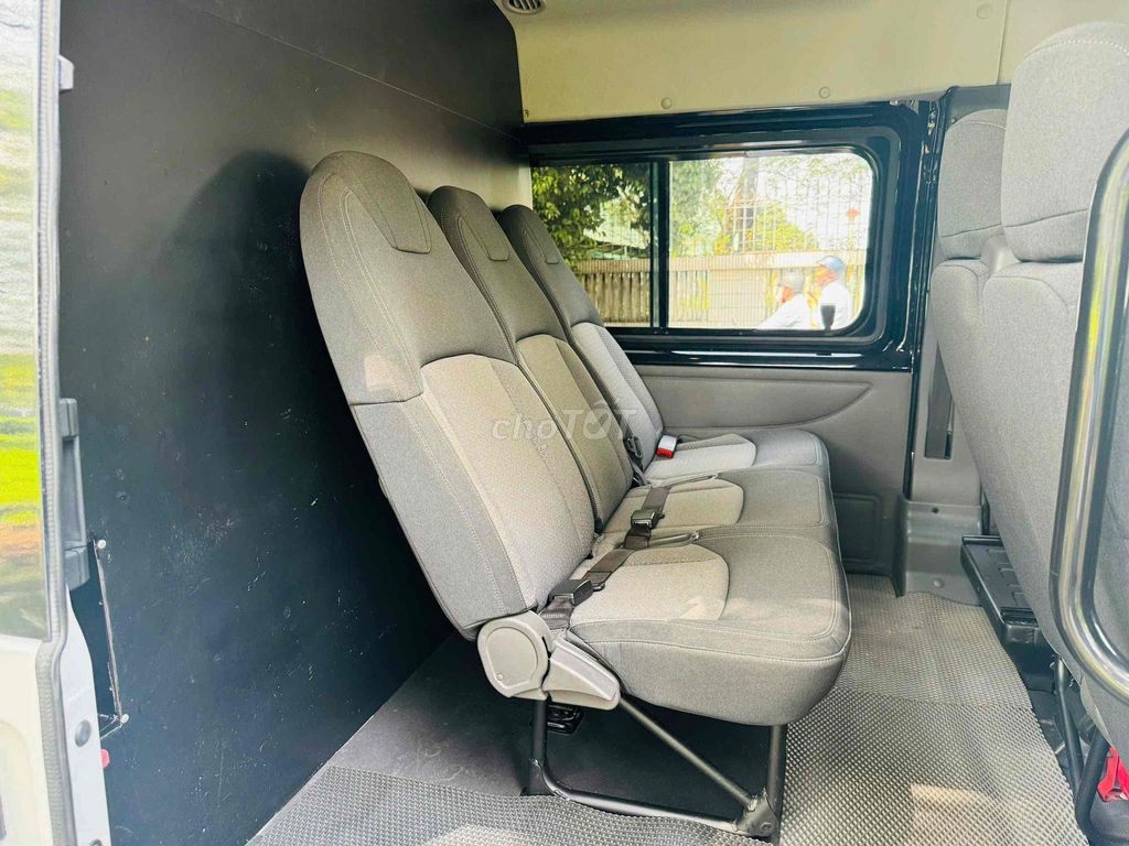 FORD TRANSIT VAN 6C - 2022, Xe Đẹp Ko Lỗi Lầm. Mua bán Ô tô tại Quận 1 Tp Hồ Chí Minh được đăng bởi Ms Ly Bến Thành Ford hình 9