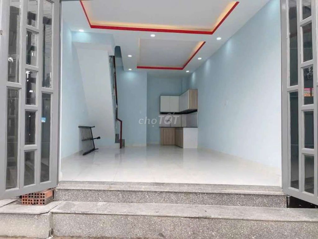 Bán Nhà Hóc Môn - 32m² - Giá 465 Triệu - Sổ Hồng Riêng Bao Sang Tên