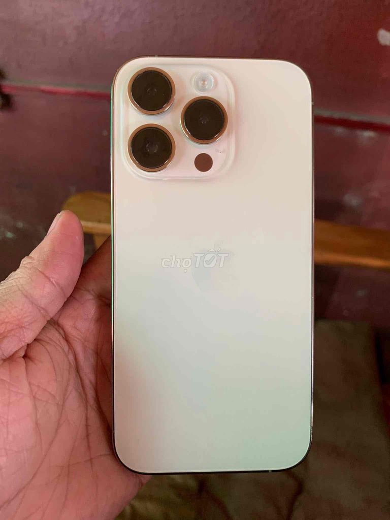 ip 14pro gold zin. Mua bán Điện thoại tại Thành phố Bến Tre Bến Tre được đăng bởi Máy tính Chí Lãm hình 1