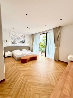 Аренда · 4 комн. · 250 м² · Quận Ngũ Hành Sơn, ул. Đường Nước Mặn 7