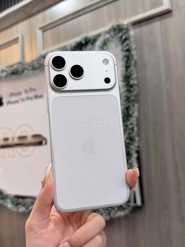 17Promax 256| 512Gb Quốc tế Likenew full màu Bạc🔋1. Mua bán Điện thoại tại Quận Thanh Xuân Hà Nội được đăng bởi Phan Tú Engg hình 1