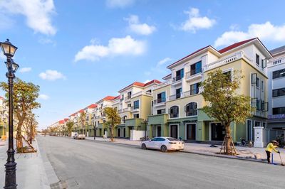 Cho thuê Liền kề, Shophouse, BT giá chỉ từ 7tr/th (Vinhomes OCP2,3). Cho thuê nhà ở tại Huyện Gia Lâm Hà Nội được đăng bởi Dương Thị Dung