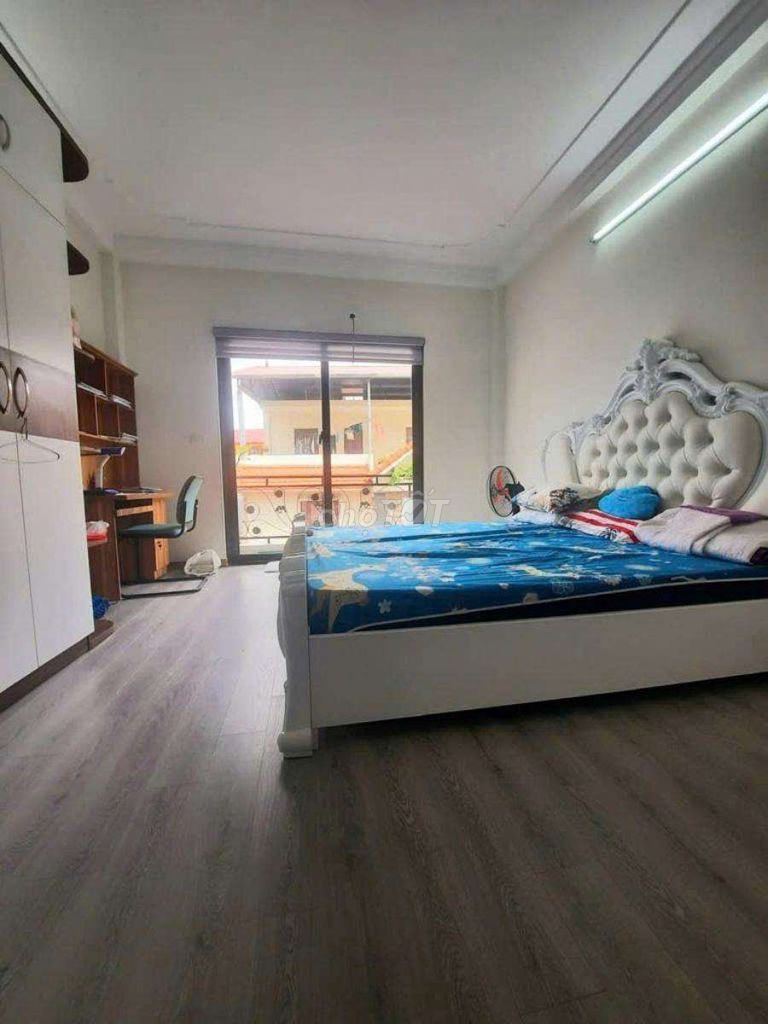 Bán nhà phường Đông Ngạc - ô tô đậu cửa vào nhà - kinh doanh 6.95 tỷ. Mua bán nhà ở tại Quận Bắc Từ Liêm Hà Nội được đăng bởi Lê Tuyết hình 3