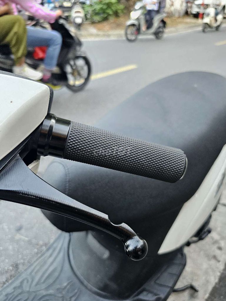 Hàng hot Zip sporty 2016. Mua bán Xe máy tại Quận Ba Đình Hà Nội được đăng bởi Bách hình 12