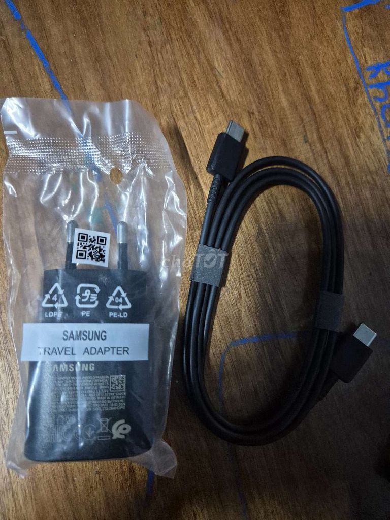 Sạc điện thoại Samsung Travel Adapter Đen. Mua bán Phụ kiện (Màn hình, Chuột...) tại Thành phố Cà Mau Cà Mau được đăng bởi Hoàng Sơn hình 1