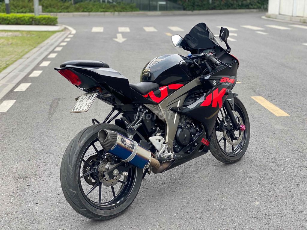 Cần bán xe Moto Suzuki GSX 150cc khoá  Smartkey. Mua bán Xe máy tại Quận Gò Vấp Tp Hồ Chí Minh được đăng bởi Cửa hàng xe máy văn phúc hình 11