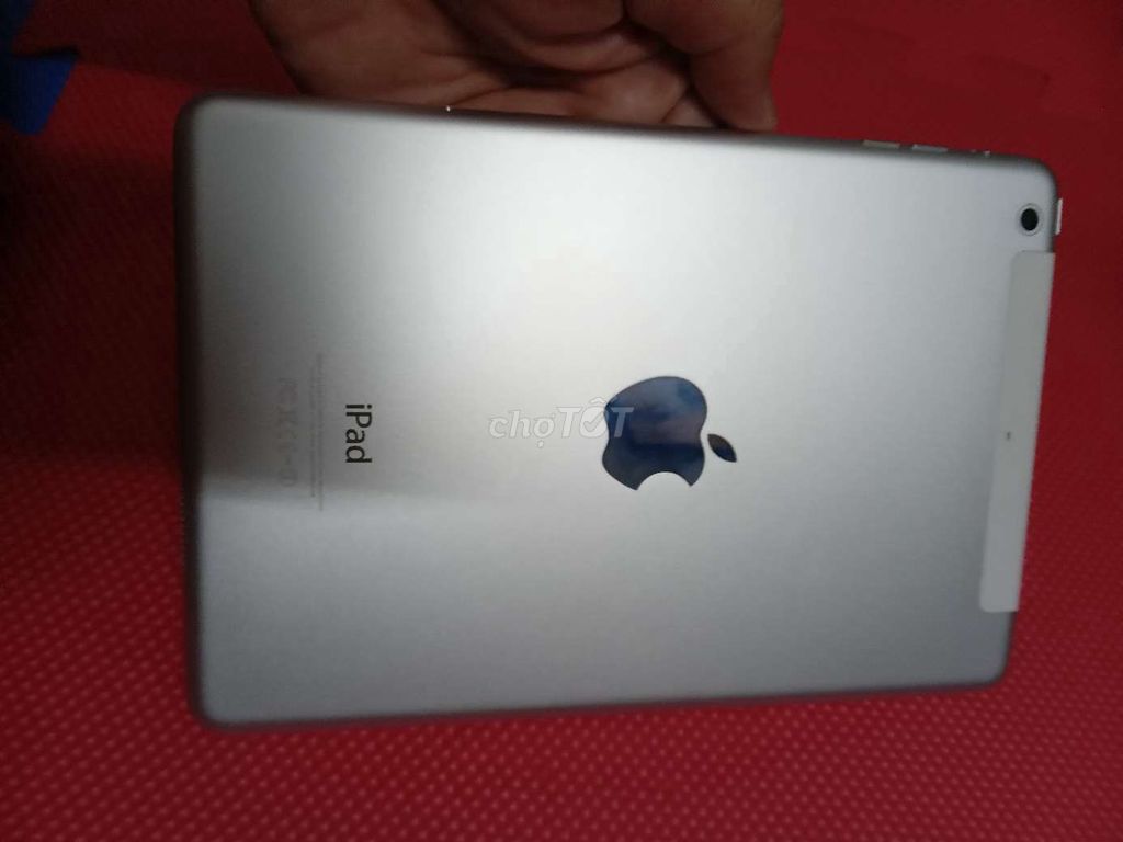 Apple iPad mini 2 Wifi Bạc. Mua bán Máy tính bảng tại Quận Tây Hồ Hà Nội được đăng bởi Long Nguyễn S2 hình 1