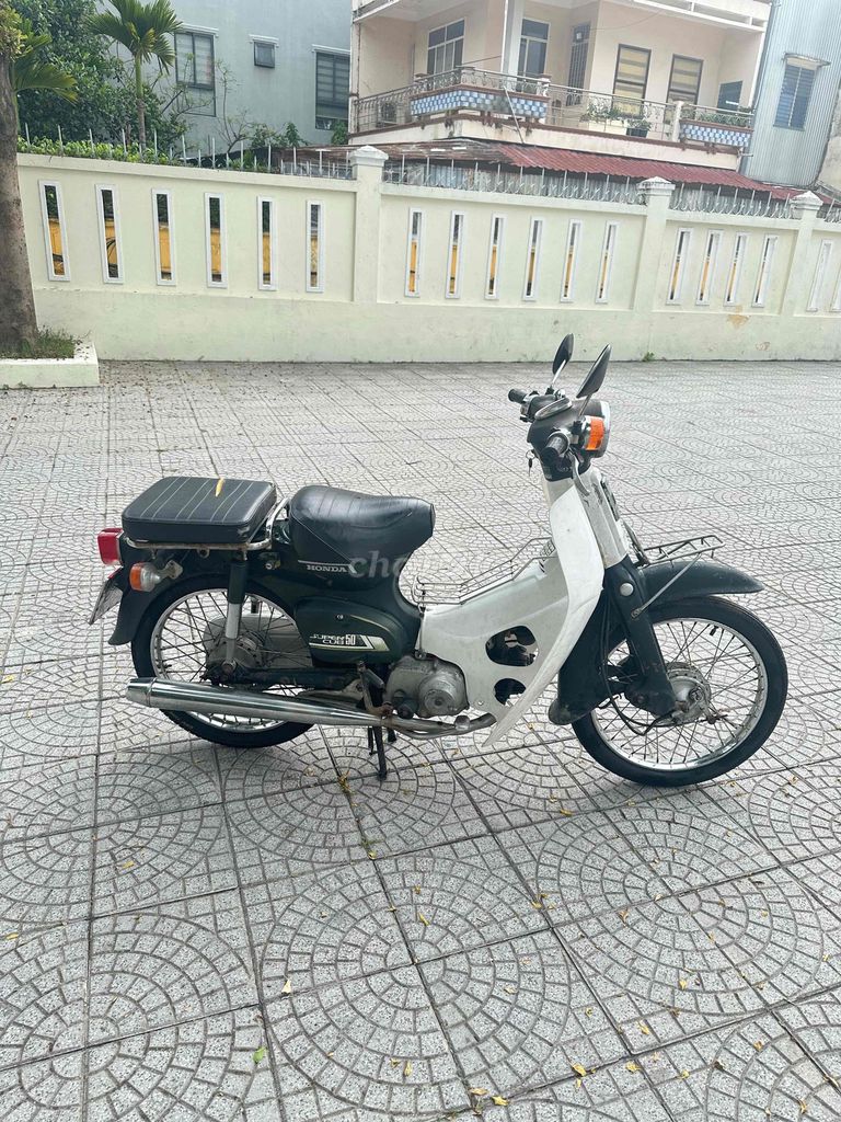 Cúp 86  còn rất chất , đồ rin theo còn rất nhiều ,. Mua bán Xe máy tại Quận Liên Chiểu Đà Nẵng được đăng bởi Lê Sang hình 3